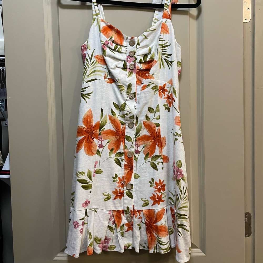 Hawaiian flower dress (from red dress boutique)